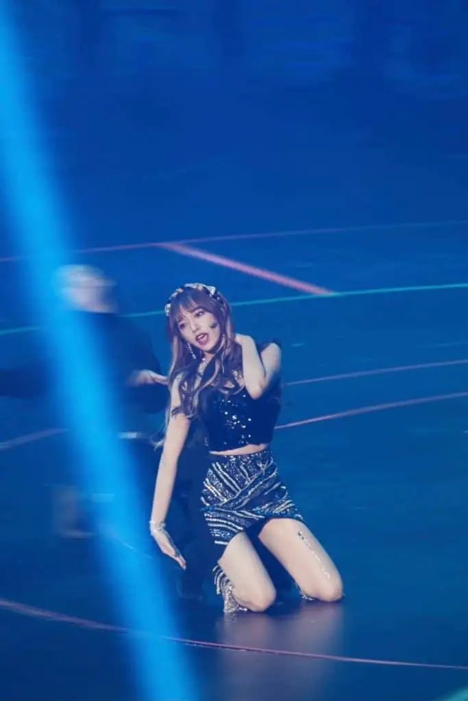 Cheng Xiao performing for the YH Family Concert
