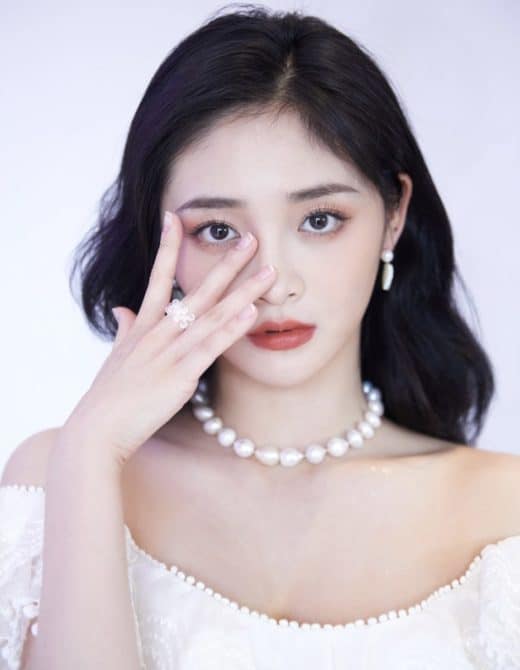 Zhou Jieqiong Profile and Facts (Updated 2021) - Daily Cpop